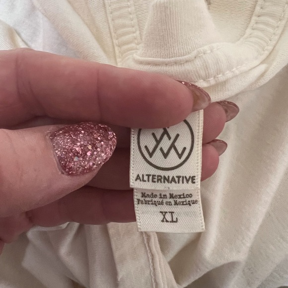 3 graphic soft  tees - Picture 8 of 15